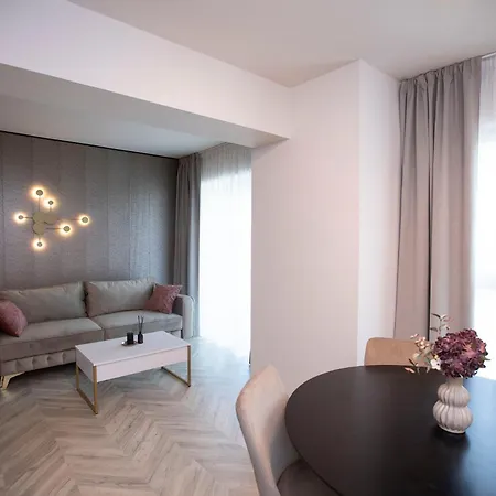 Boudoir 139 Tower 14-18th Floor Lägenhet Cluj-Napoca